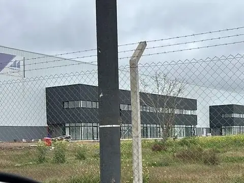 S/autopista A estrenar AAA de 1,250 m2 a 7,000m2 total o en block oficinas premiun, s-room,