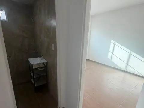 Depto Tipo Casa en Alquiler de 2 ambientes