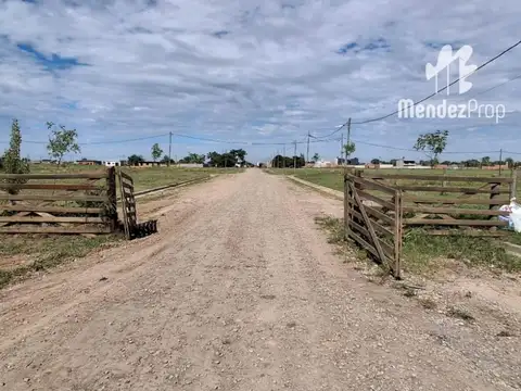 Av.tomas Espora 7700