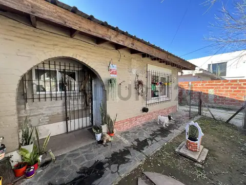 VENTA CASA AMBIENTES EN DEL VISO CENTRO