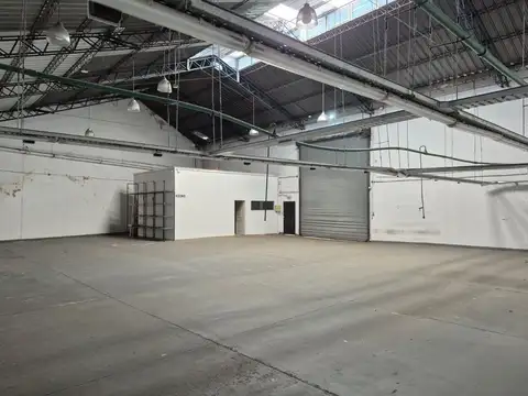 ALQUILER DEPOSITO BARRACAS 