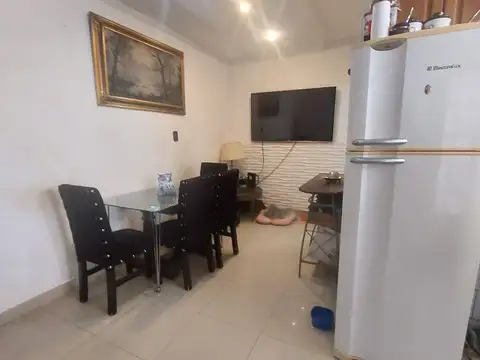 Depto Tipo Casa 4 ambientes con 4 baños