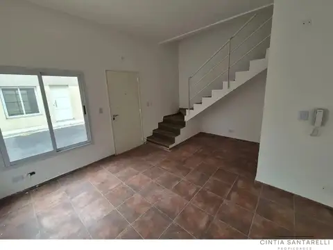 Casa en Alquiler en Ituzaingó, $ 1.400.000