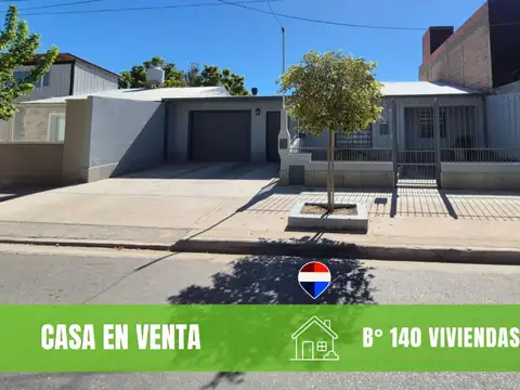 EN VENTA - CASA 2 DORMITORIOS - B° 140 VIVIENDAS
