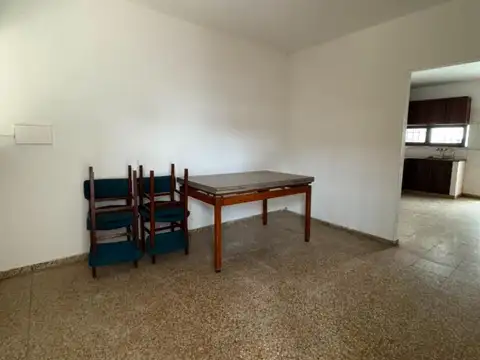Casa en Alquiler en Los Troncos, $ 800.000