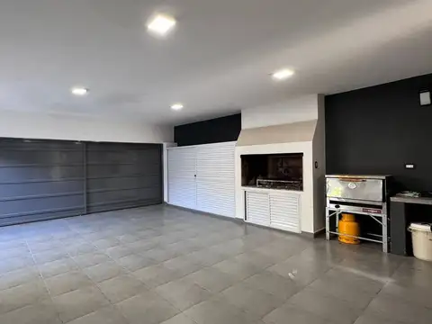 Casa en Venta al Este