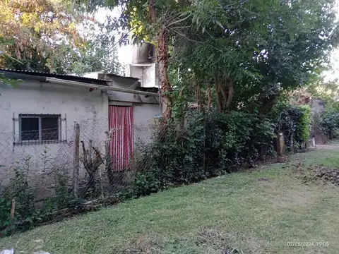 Casa en venta a refaccionar