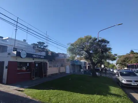 CASA MÁS LOCAL EN VENTA 