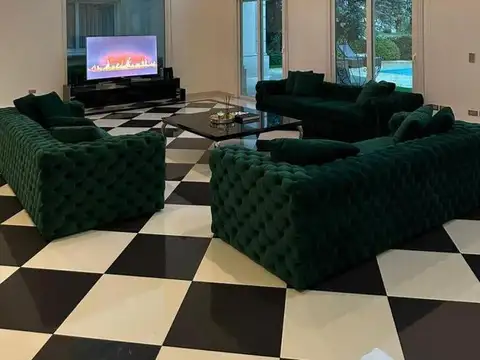 Casa en Venta en Countries y Barrios Cerrados en Esteban Echeverria, USD 2.200.000