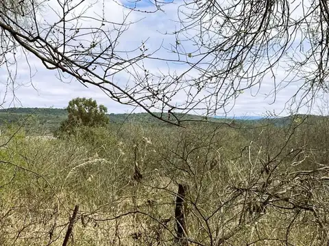 Venta terreno plano en cosquin 1450m2