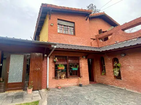 Casa en Venta en Lomas de San Isidro, USD 385.000