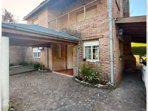 Casa Chalet  en Alquiler en Villa la Ñata, Dique Luján, Tigre