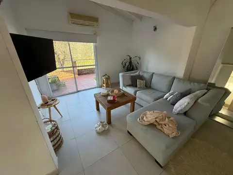 Casa Chalet  en Alquiler en Villa la Ñata, Dique Luján, Tigre