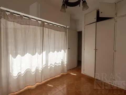 Bolivia 3100 (Entre Ballester y A. Hué)