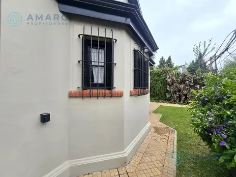 Casa en Venta con 1 cochera