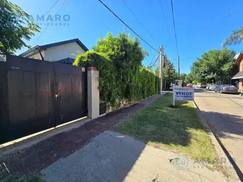 Ambrosetti y Av. Eva Perón