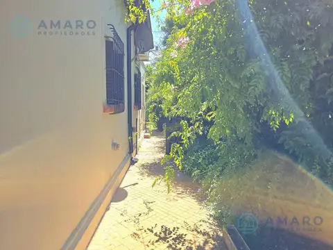 Casa 5 ambientes con 1 baño