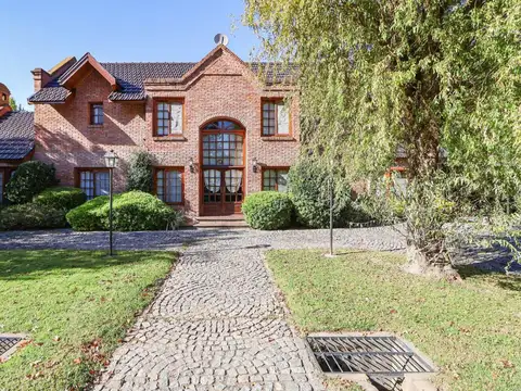 Casa en Venta de 5 dormitorios