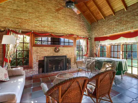 VENTA CASA 6 AMB COUNTRY ¨EL CARMEN¨ BERAZATEGUI