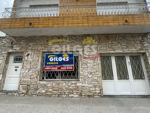 Venta PH dividido en 2 unidades - El Palomar