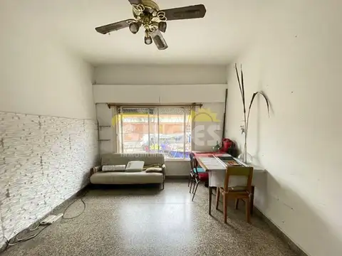 Depto Tipo Casa en Venta con 1 cocheras