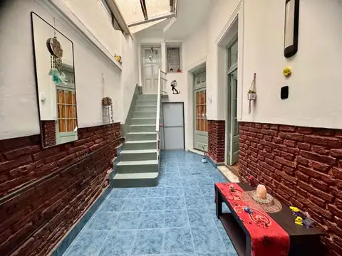 Depto Tipo Casa en Venta 102 años