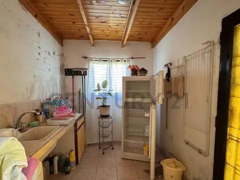 Casa 4 ambientes con 1 baño