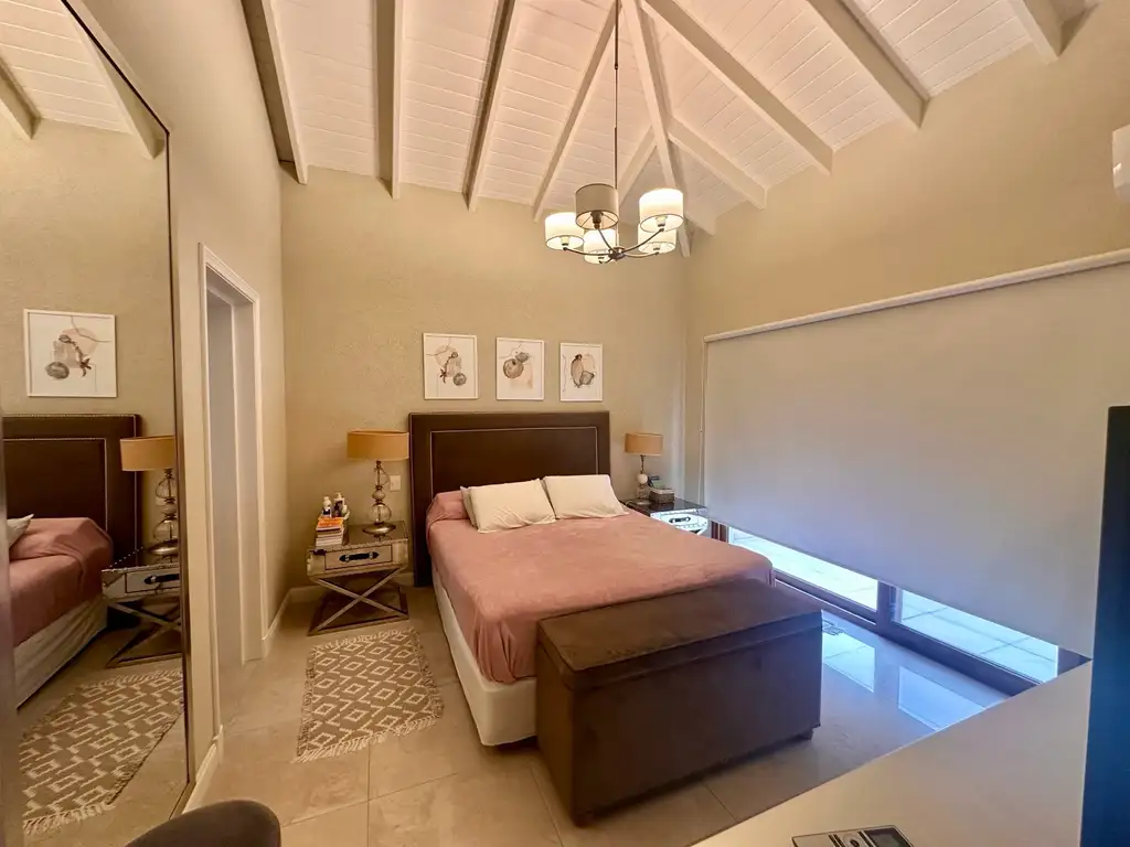 Casa en  venta 6 ambientes dos plantas con quincho pileta y cochera 4 autos Hatas Santa Maria Molino - Foto 22