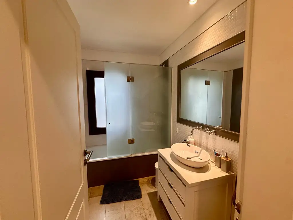 Casa en  venta 6 ambientes dos plantas con quincho pileta y cochera 4 autos Hatas Santa Maria Molino - Foto 20