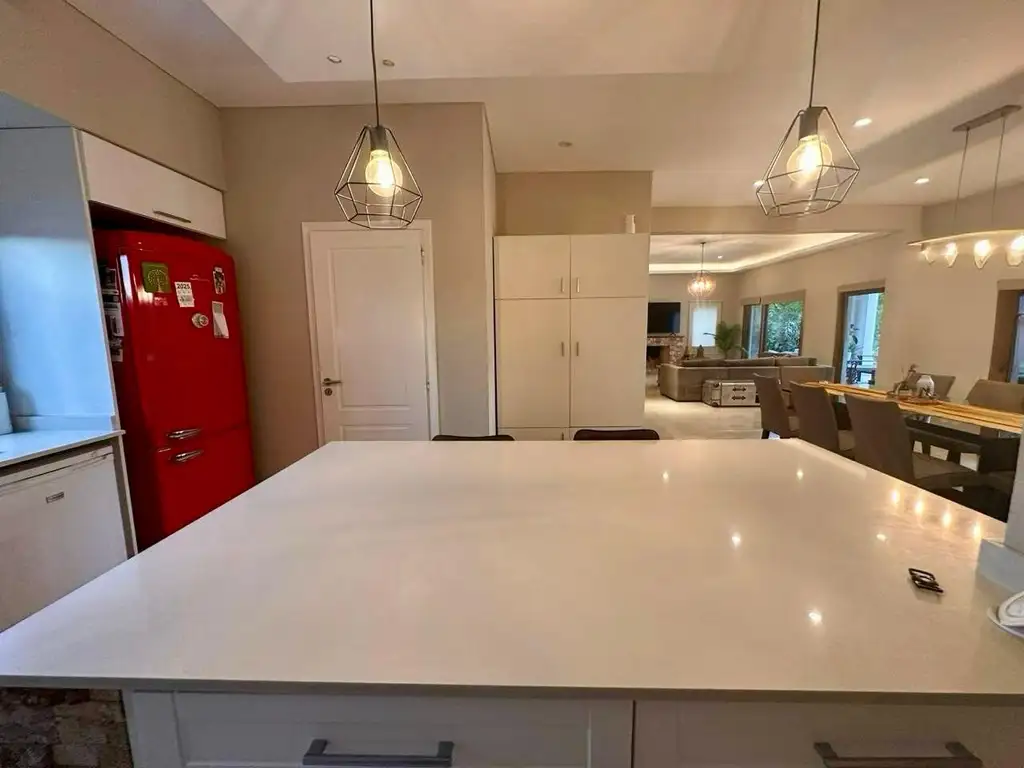 Casa en  venta 6 ambientes dos plantas con quincho pileta y cochera 4 autos Hatas Santa Maria Molino - Foto 33