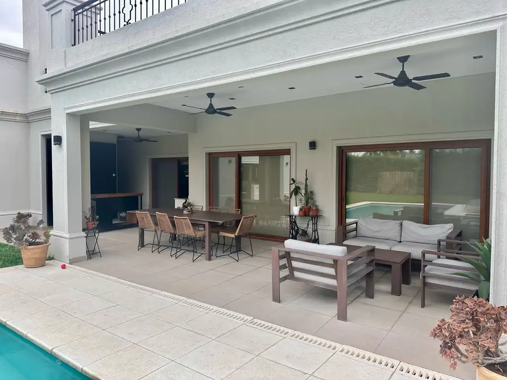Casa en  venta 6 ambientes dos plantas con quincho pileta y cochera 4 autos Hatas Santa Maria Molino - Foto 44