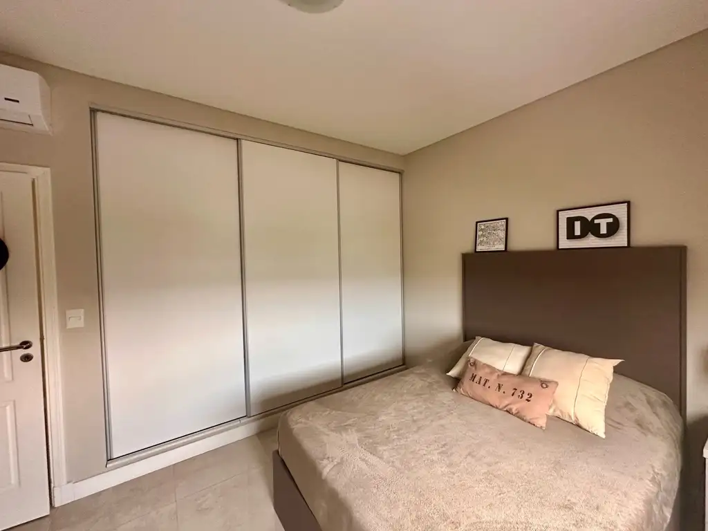 Casa en  venta 6 ambientes dos plantas con quincho pileta y cochera 4 autos Hatas Santa Maria Molino - Foto 37