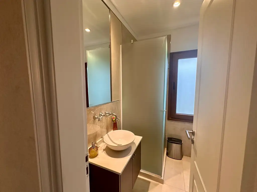 Casa en  venta 6 ambientes dos plantas con quincho pileta y cochera 4 autos Hatas Santa Maria Molino - Foto 16