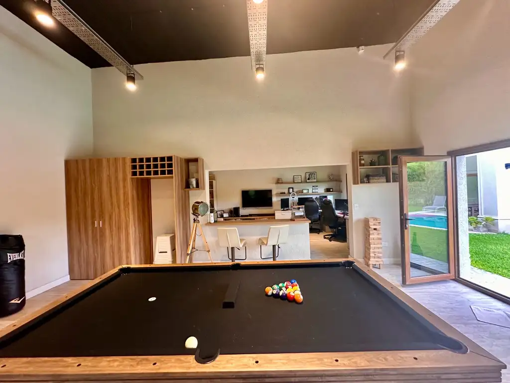 Casa en  venta 6 ambientes dos plantas con quincho pileta y cochera 4 autos Hatas Santa Maria Molino - Foto 47