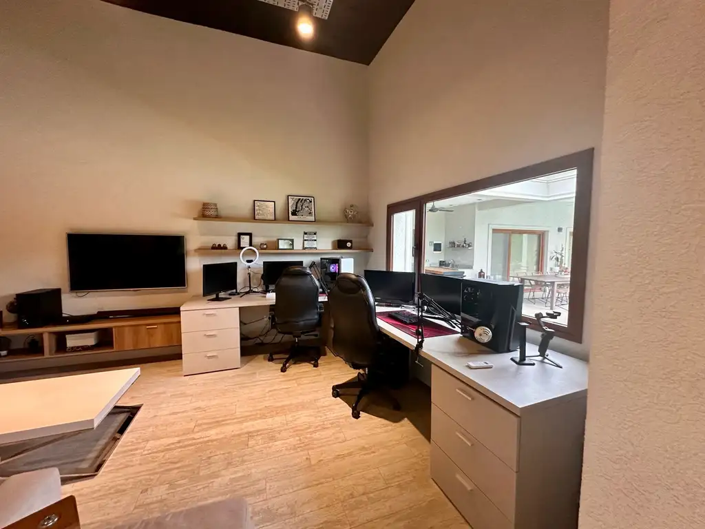 Casa en  venta 6 ambientes dos plantas con quincho pileta y cochera 4 autos Hatas Santa Maria Molino - Foto 48