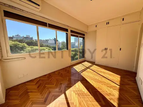Departamento 3 ambientes con 3 baños