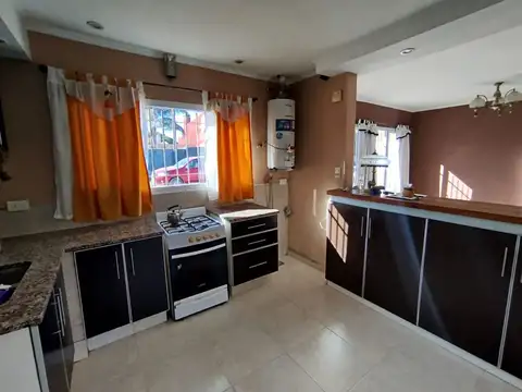 Casa en Venta en Necochea, USD 75.000
