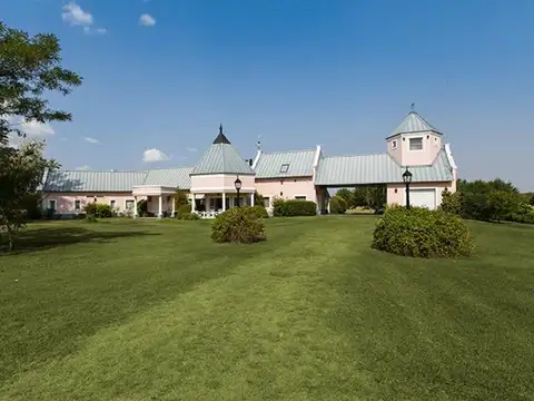 VENTA QUINTA DE 5,5 HS EN HARAS EL ARGENTINO LUJAN