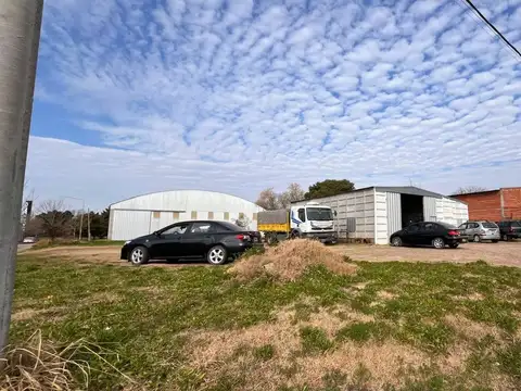 Calle interna Partque industrial 100