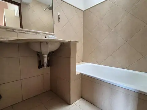 Casa en Alquiler de 3 dormitorios