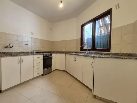 Casa en Alquiler de 3 dormitorios