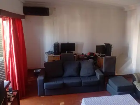 Casa en Venta en Moreno, USD 250.000