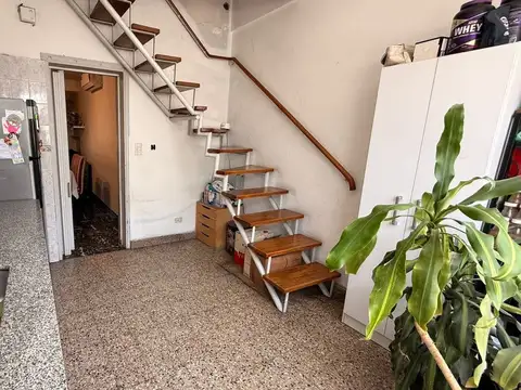 Depto Tipo Casa en Venta de 3 ambientes