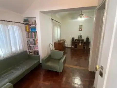 Casa en Venta en Temperley, USD 230.000