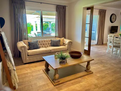 Casa 6 ambientes en Terravista