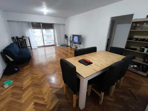 Avenida Rivadavia 4700, Piso 5