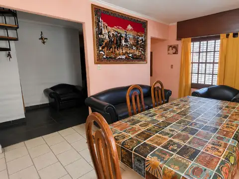 CASA 4 AMB. LANUS E. -APTO CREDITO