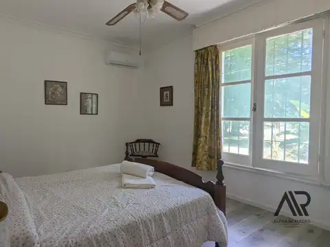 Casa en Alquiler de 4 dormitorios
