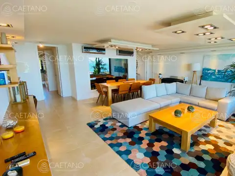 Departamento 4 ambientes con 3 baños