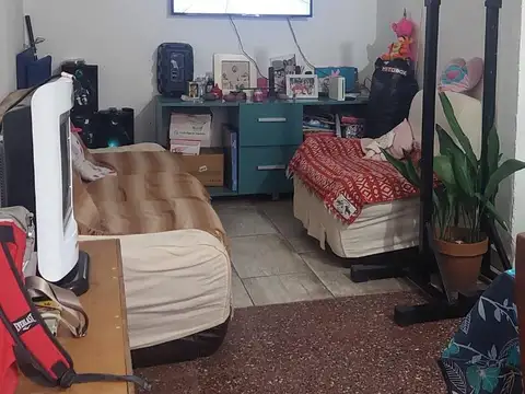 Casa en venta con amplio terreno